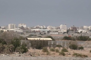 قصف عشوائي لمليشيات الحوثي يطال الأحياء السكنية في مدينة التحيتا 