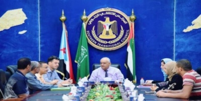 الوالي يناقش مع بعثة الصليب الأحمر أالاحتياجات العاجلة لتدخلها في الجنوب
