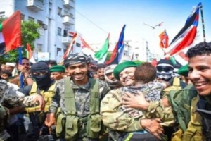اللواء شلال يشارك الجماهير المحتشدة في مليونية الوفاء للإمارات