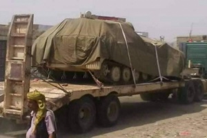 حزب الإصلاح يدفع بتعزيزات ضخمة باتجاه أبين 