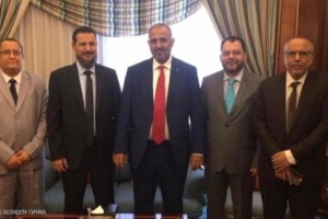 الانتقالي الجنوبي يدعو الشرعية الى التوحد فيما بينها 