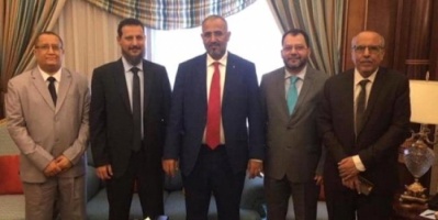 الانتقالي الجنوبي يدعو الشرعية الى التوحد فيما بينها 