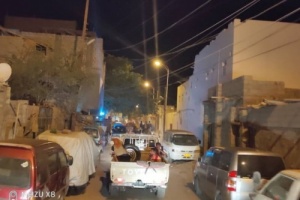 حملة أمنية واسعة بقيادة البوكري تلقي القبض على متقطعين وخارجين عن القانون في عدن 