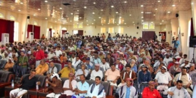 تفاصيل لقاء مشايخ ووجهات وأعيان وكوادر محافظة أبين  