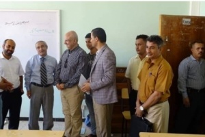 نائب رئيس انتقالي العاصمة عدن يتفقد كلية الاقتصاد والعلوم السياسية بمدينة الشعب