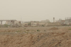المليشيات تحشد مسلحيها على تخوم مديرية التحيتا وتستهدف مواقع القوات المشتركة