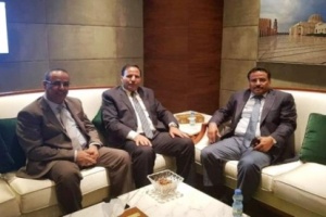 صحيفة العرب اللندنية : مسقط والدوحة توسع من دائرة استقطاب قيادات الشرعية في اليمن 