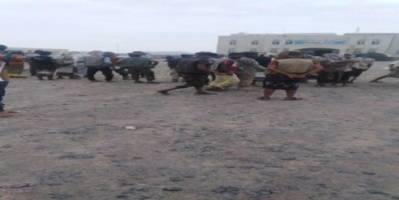 بعد التهميش والعنصرية .. جنود جنوبيون في مأرب يتظاهرون مطالبين بحقوقهم 