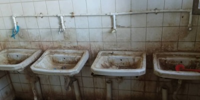 السكن الجامعي فساد ينتهك حقوق الطالب الجامعي في مدينة الشعب ودعوه للأحتجاجات السلميه للوصول إلى العداله .