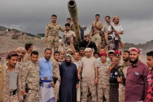 قيادات الدعم والإسناد تواصل تفقد الألوية والمواقع العسكرية بعدن ولحج