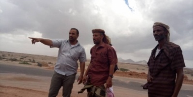 وصول لجنة من صيانة الطرق لحصر الاضرار الناجمة عن السيول بطريق طورالباحة- لحج