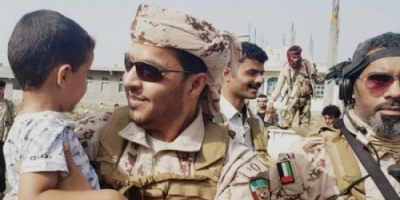 قائد قوات التحالف العربي في #عدن يتفاعل مع معاناة الطفل #أحمد ويوجه بشراء منزل لأسرته
