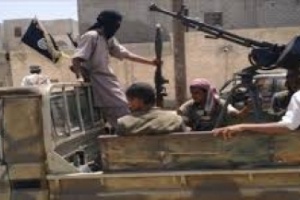 عناصر إرهابية تجهز اطقم باعلام الجنوب وصور الزبيدي والعمليات المشتركة تحذر 