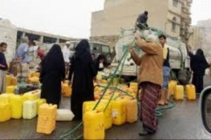على امتداد ربع قرن .. أهالي عدن يعانون من الانقطاعات المتكررة المياة 
