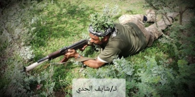 صدَّ أكبر هجوم لـ”لحوثيين“ على معسكر الجُب غرب قعطبة