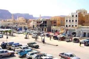 صورة الرئيس الزبيدي تتسبب بالاعتداء على إحدى المواطنين في سيئون