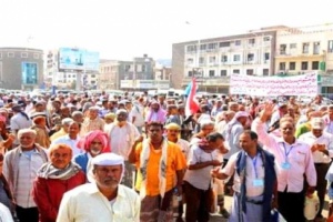 العسكريين الجنوبيين ينفذون وقفة احتجاجية أمام مكتب الأمم المتحدة لإطلاق مرتباتهم  