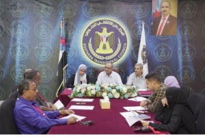 الجعدي يؤكد على أهمية مراجعة المناهج الدراسية التي تُبنى عليها الأجيال وتصنع مستقبل الجنوب.