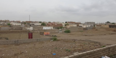 مليشيات الحوثي تشن قصف مدفعي على مواقع القوات المشتركة في التحيتا 
