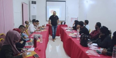 الصحافة الإنسانية تدرب الإعلاميين بعدن  حول "صحافة البيانات في السياقات الإنسانية" 