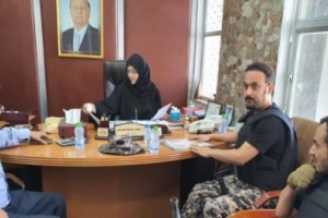 وفد سعودي يجتمع مع قيادات شركة النفط في عدن 