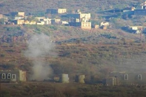 الحوثيون يقصفون بالكاتيوشا قرى غرب قعطبة