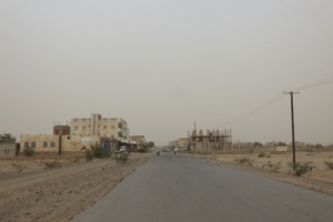 مليشيا الحوثي تواصل ممارساتها الإجرامية بإستهداف قرى ومنازل المواطنين في الدريهمي