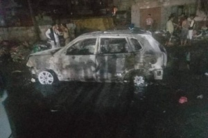 مصدر امني يكشف عن سبب احتراق سيارة في مديرية الشيخ عثمان 