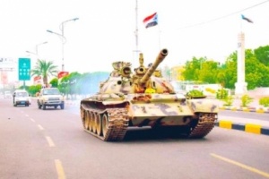 المجلس الانتقالي يؤكد تسليم المقار الحكومية ويطالب الحكومة انسحاب قوات الإصلاح من ابين وشبوة
