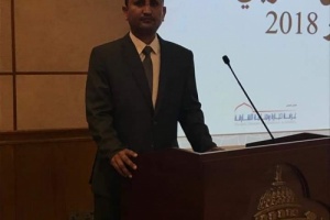 عميد كلية العلوم الادارية بمأرب يتعرض لاعتداء من جنود نقطة عسكرية