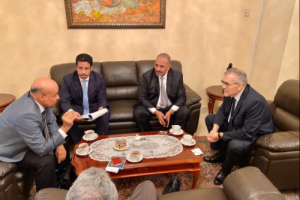 *الرئيس الزبيدي يقود حراكًا دبلوماسيًا في مستهل مرحلة جنوبية جديدة نحو الاستقلال*