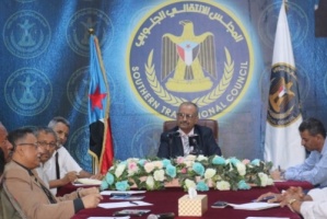 الانتقالي يقر عدداً من الحلول والمعالجات لوقف البسط على الأراضي في عدن 