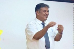 مبتكر التصحيح الآلي يوقف التعامل مع جامعه لهذا السبب ! 