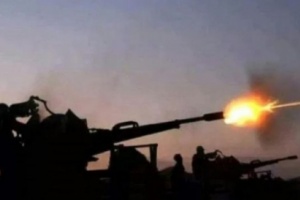 القوات الجنوبية تدمر آلية عسكرية حوثية وتستهدف طقما في قعطبة 