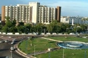 خروج منظومة الكهرباء في خورمكسر عن الخدمة بالعاصمة عدن 