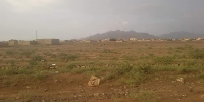مليشيات الحوثي تقطع الطرق المؤدية إلى مدينة حيس
