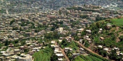 معسكر يفرس في تعز .. الموت القادم من الشمال