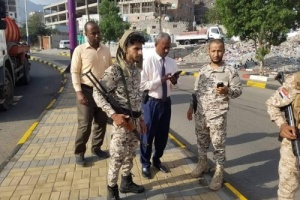 حملة أمنية شاملة تستهدف الأسواق والمركبات والدراجات في كريتر 