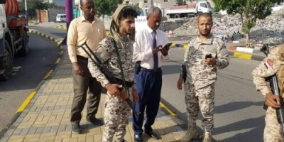 حملة أمنية شاملة تستهدف الأسواق والمركبات والدراجات في كريتر 