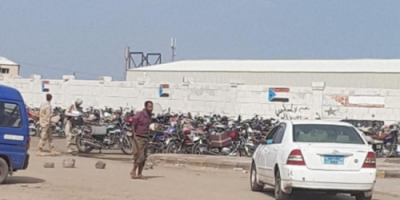 الكشف عن اجتماع مرتقب لمنع استيراد الدراجات النارية في العاصمة عدن 