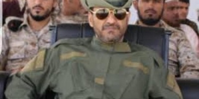اللواء شلال شايع يعزي بوفاة العقيد خالد داؤؤد نائب مدير البحث الجنائي عدن
