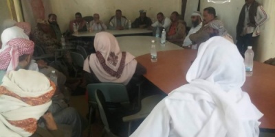 عاجل :اجتماع طارئ في محافظة للوقوف على تفجير مقار المنظمات الإنسانية 