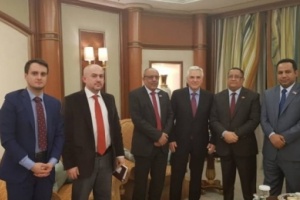 الخبجي يلتقي السفير الروسي لدى اليمن