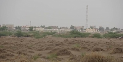 مليشيات الحوثي تعاود قصف واستهداف مواقع القوات المشتركة في مديرية حيس