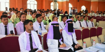كلية الصيدلة بجامعة عدن تناقش مشاريع التخرج للعام الجامعي 2018-2019