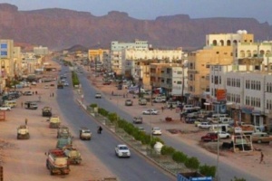 قوة أمنية تداهم منزل لاعب رياضي في شبوة
