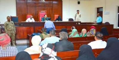 المحكمة الجزائية في عدن تحكم باعدام شخص والسجن لثلاثة اشخاص بتهم قتل مخدرات 