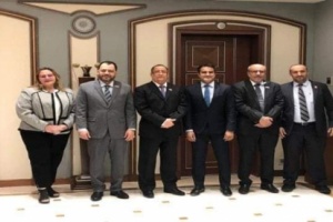 الخبجي يلتقي نائب رئيس بعثة سفارة الولايات المتحدة الأمريكية لدى اليمن