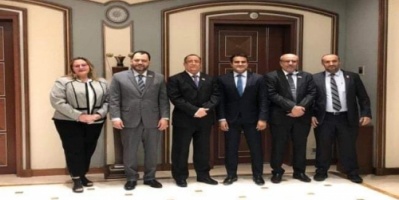 الخبجي يلتقي نائب رئيس بعثة سفارة الولايات المتحدة الأمريكية لدى اليمن