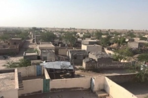 قصف مدفعي لمليشيات الحوثي على منازل المواطنين في مديرية حيس جنوب الحديدة 